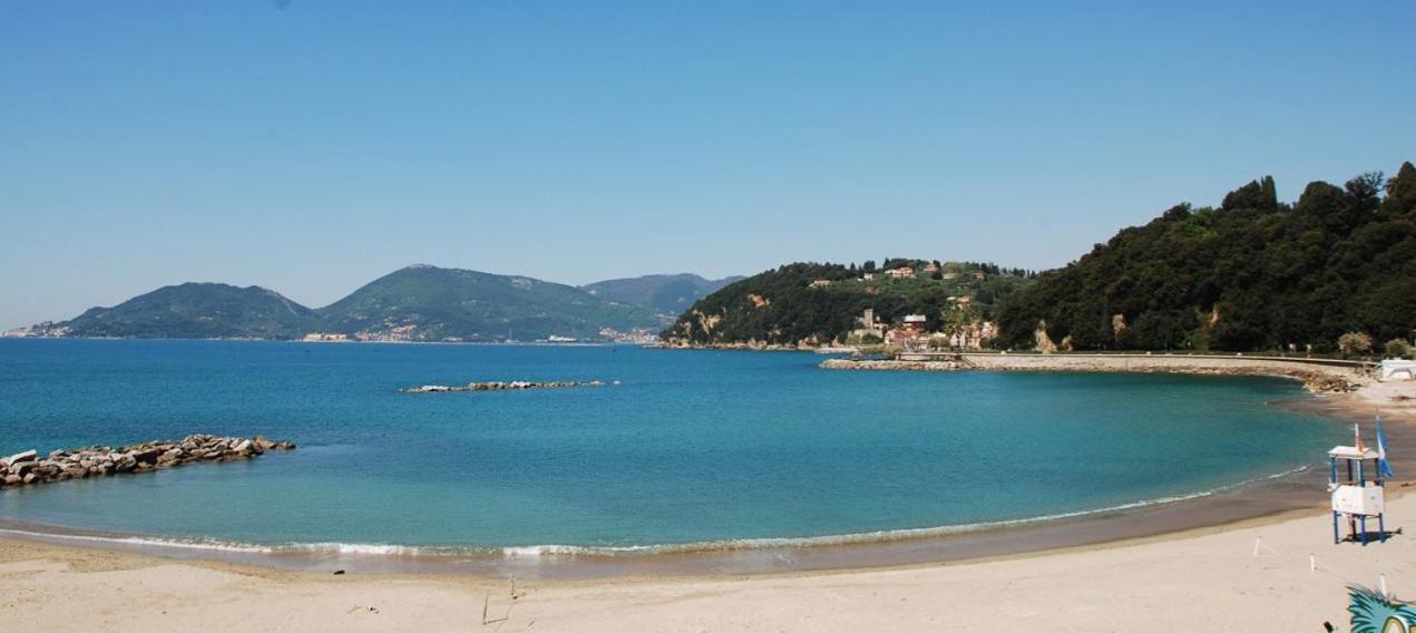 Villa Cà Marcon Castelnuovo Magra Esterno foto